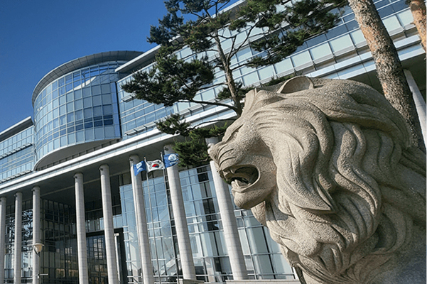 인천대학교 본관 전경